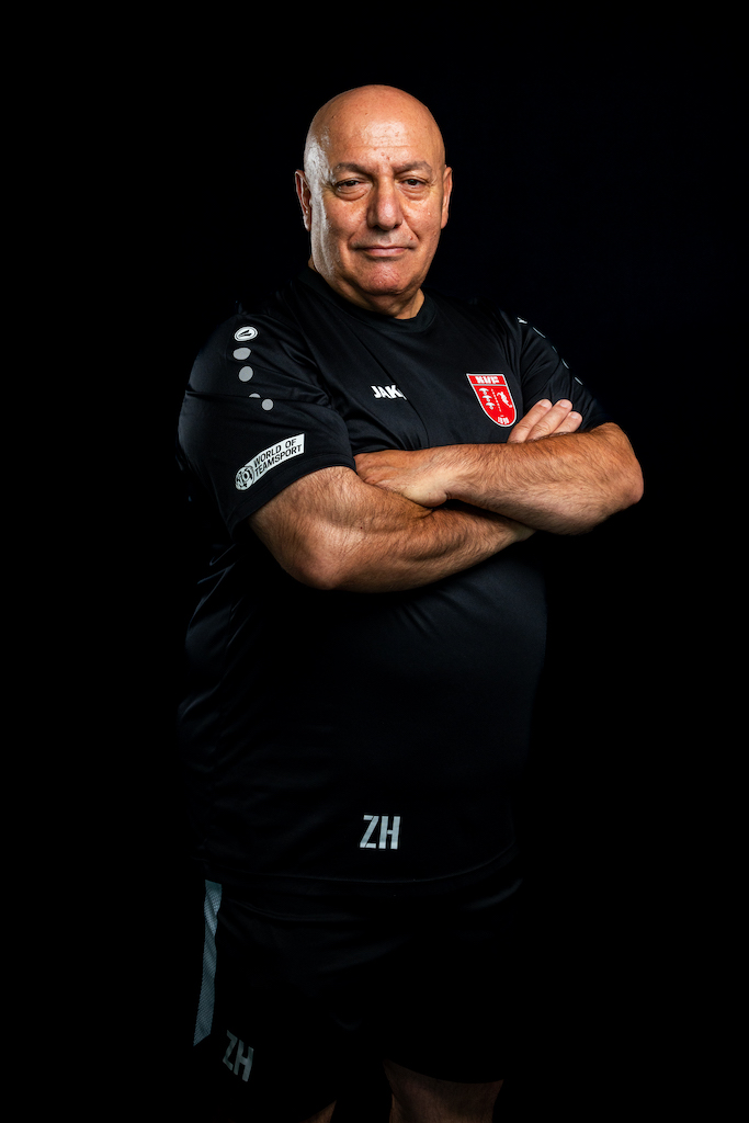 Zafer, Hosmann